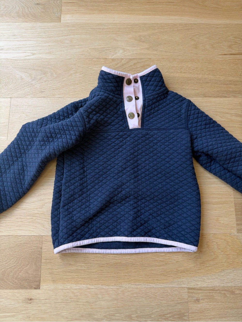 Little English quilted sweatshirt